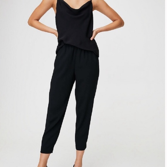 Aritzia Pants - Aritzia / Babaton Cohen Ponte Pant Black Size 6